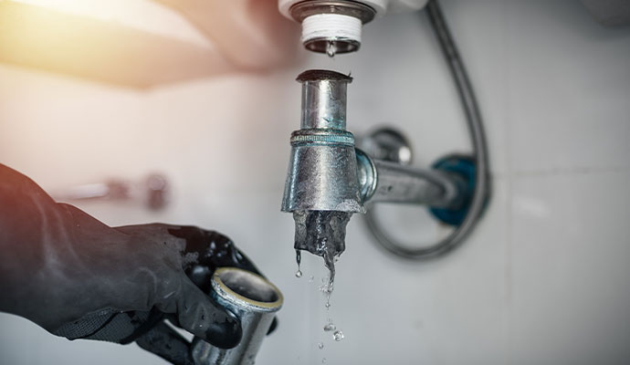 Clogged plumbing pipe